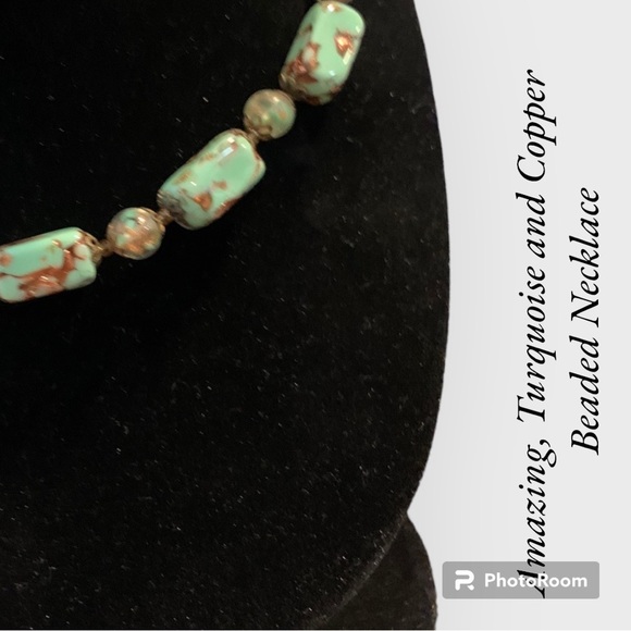 Gorgeous, Turquoise, Beaded Necklace 🤩 - Picture 4 of 4